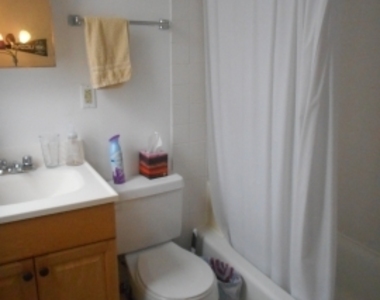 825 Beacon St - Photo Thumbnail 2