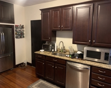 25 Winchester St - Photo Thumbnail 2