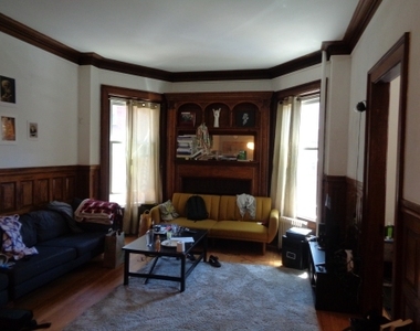 850 Beacon St - Photo Thumbnail 7