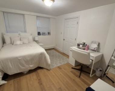 500 Park Dr - Photo Thumbnail 17