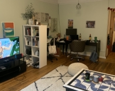 50 Carlton St - Photo Thumbnail 5