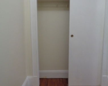 550 Brookline Ave - Photo Thumbnail 8