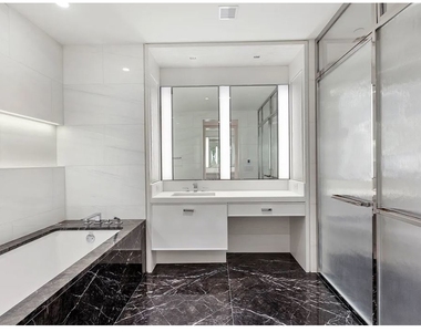 50 W 66th St - Photo Thumbnail 7