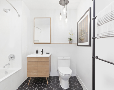 329 East 132nd Street - Photo Thumbnail 4