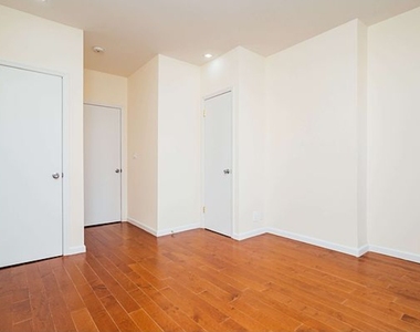 218 21st Street - Photo Thumbnail 1