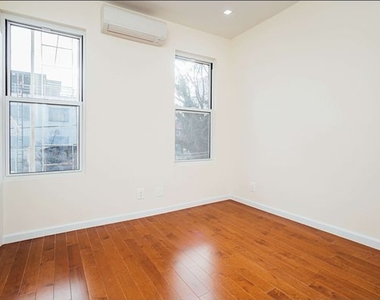 218 21st Street - Photo Thumbnail 5