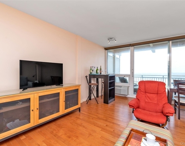 830 Shore Road - Photo Thumbnail 4