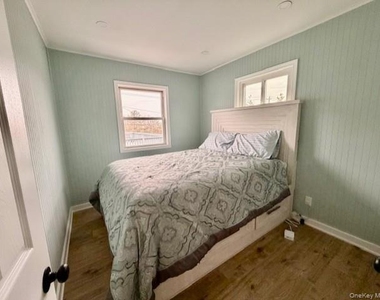 409a Dune Road - Photo Thumbnail 12