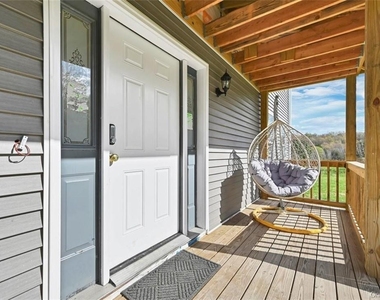 362 Rose Road - Photo Thumbnail 5