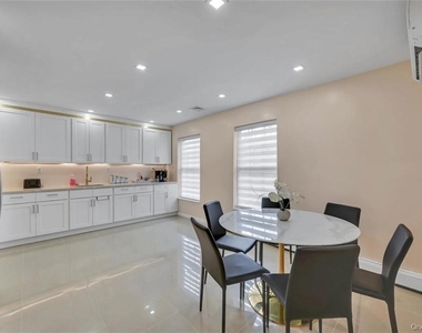 362 Rose Road - Photo Thumbnail 9