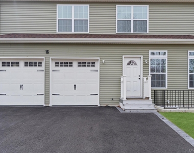 16 Gateway Court - Photo Thumbnail 27