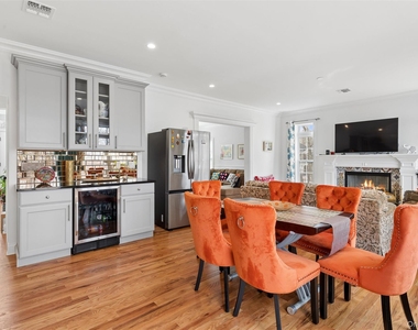 16 Gateway Court - Photo Thumbnail 11