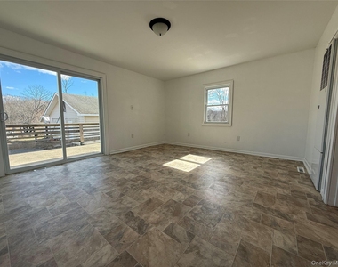 657 Eatontown Road - Photo Thumbnail 1