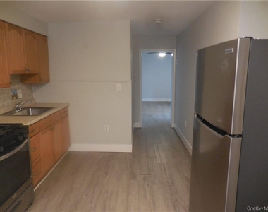 78 Duncan Avenue - Photo Thumbnail 1