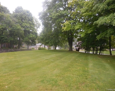 78 Duncan Avenue - Photo Thumbnail 7