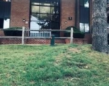 5 Brevoort Drive - Photo Thumbnail 9