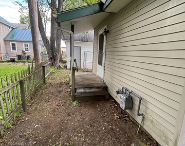 165 Lake Avenue - Photo Thumbnail 28