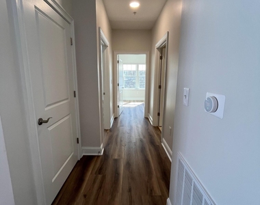 60 Weibel Avenue - Photo Thumbnail 12