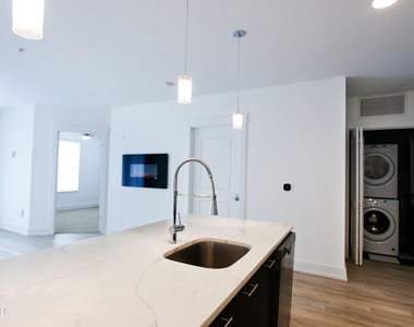 21 Whistler Court - Photo Thumbnail 2