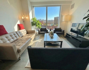 252 South Street - Photo Thumbnail 2