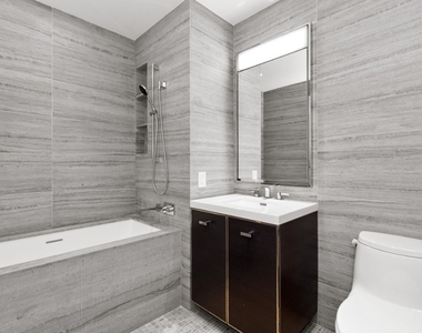 252 South Street - Photo Thumbnail 6