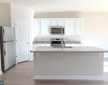 104 Cramsford Street - Photo Thumbnail 4