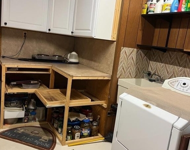 147 East Street Ne - Photo Thumbnail 7