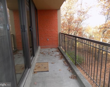 8 S Van Dorn Street - Photo Thumbnail 13