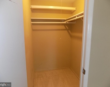 8 S Van Dorn Street - Photo Thumbnail 11