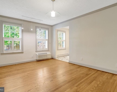 715 S Washington Street S - Photo Thumbnail 7