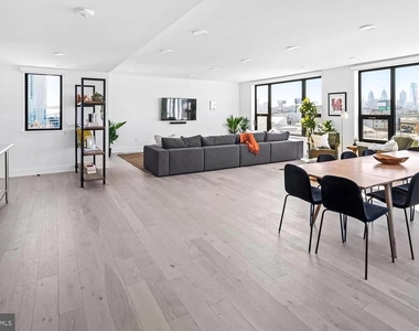 965 Frankford Avenue - Photo Thumbnail 13