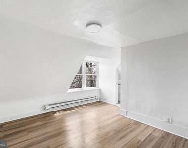 4908 Germantown Avenue - Photo Thumbnail 1