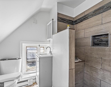 4908 Germantown Avenue - Photo Thumbnail 3
