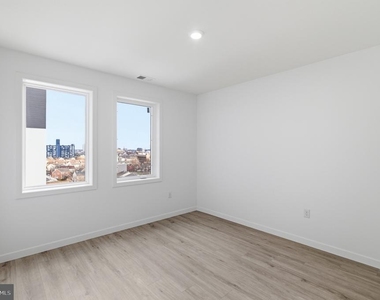 915 N Broad Street - Photo Thumbnail 8