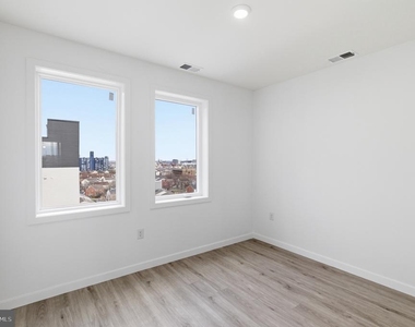 915 N Broad Street - Photo Thumbnail 13