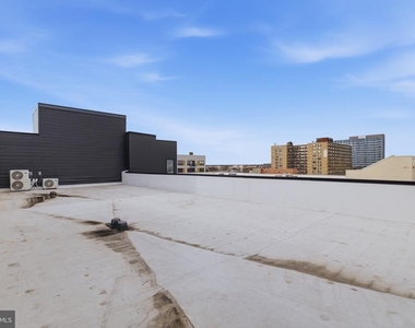 915 N Broad Street - Photo Thumbnail 16