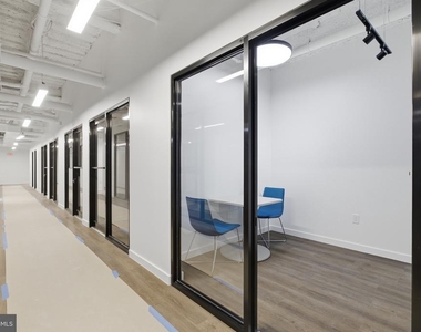 915 N Broad Street - Photo Thumbnail 41