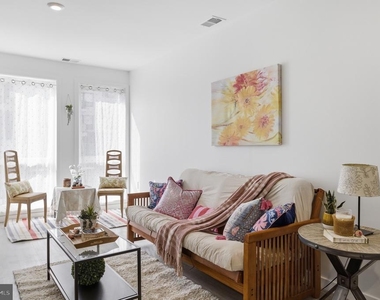 915 N Broad Street - Photo Thumbnail 1