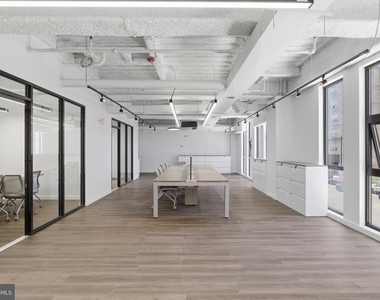 915 N Broad Street - Photo Thumbnail 22
