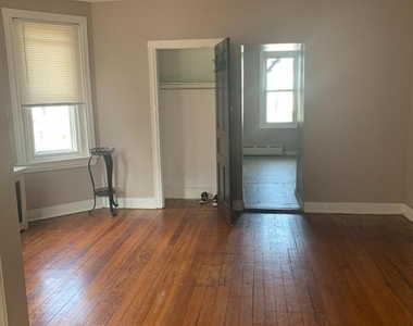 7324 Tabor Avenue - Photo Thumbnail 4