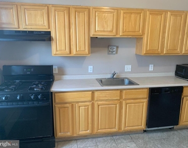 7324 Tabor Avenue - Photo Thumbnail 8