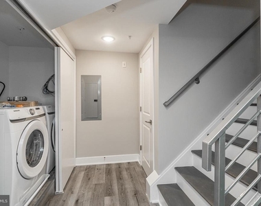 616 N Union Street - Photo Thumbnail 10