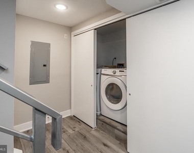 616 N Union Street - Photo Thumbnail 9