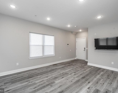 616 N Union Street - Photo Thumbnail 1