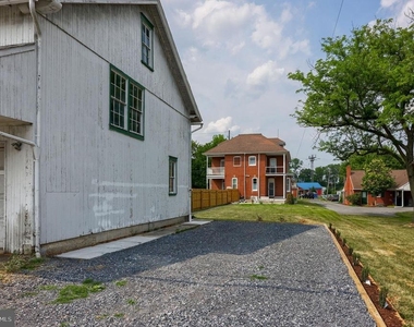 136 E Harrisburg Avenue - Photo Thumbnail 50