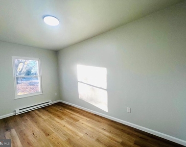 401 Bluebell Road - Photo Thumbnail 7
