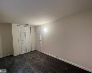 336 Barclay Street - Photo Thumbnail 11