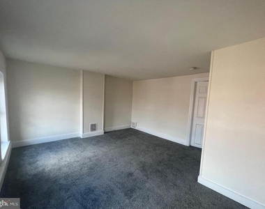336 Barclay Street - Photo Thumbnail 6