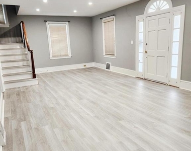 80 E Main Street - Photo Thumbnail 4