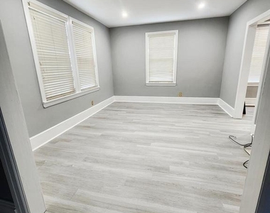 80 E Main Street - Photo Thumbnail 2